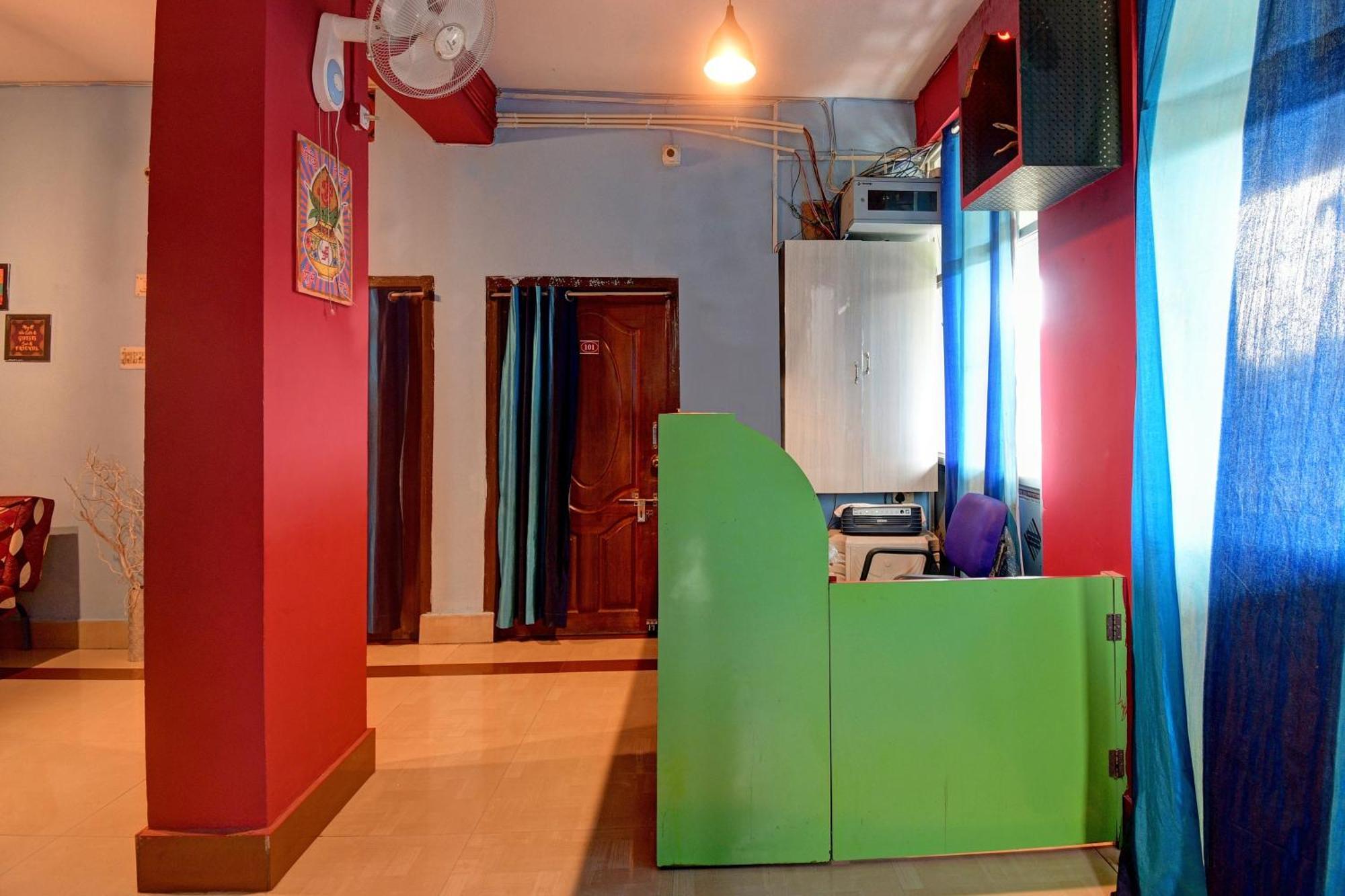 Oyo Flagship Pratikshya Guest House Baripada Exterior foto