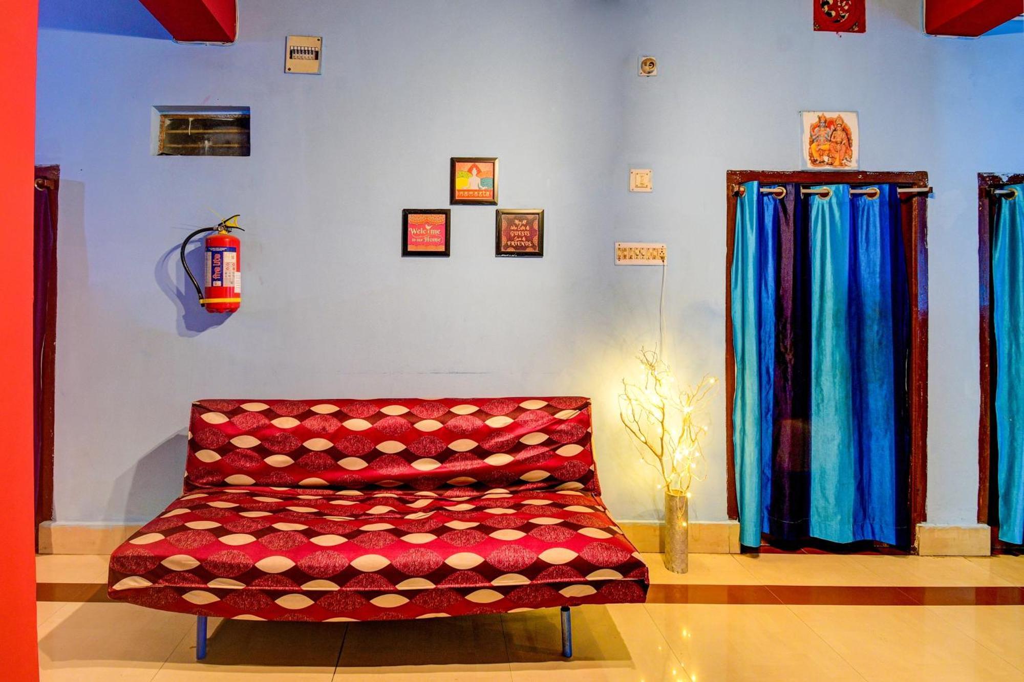 Oyo Flagship Pratikshya Guest House Baripada Exterior foto