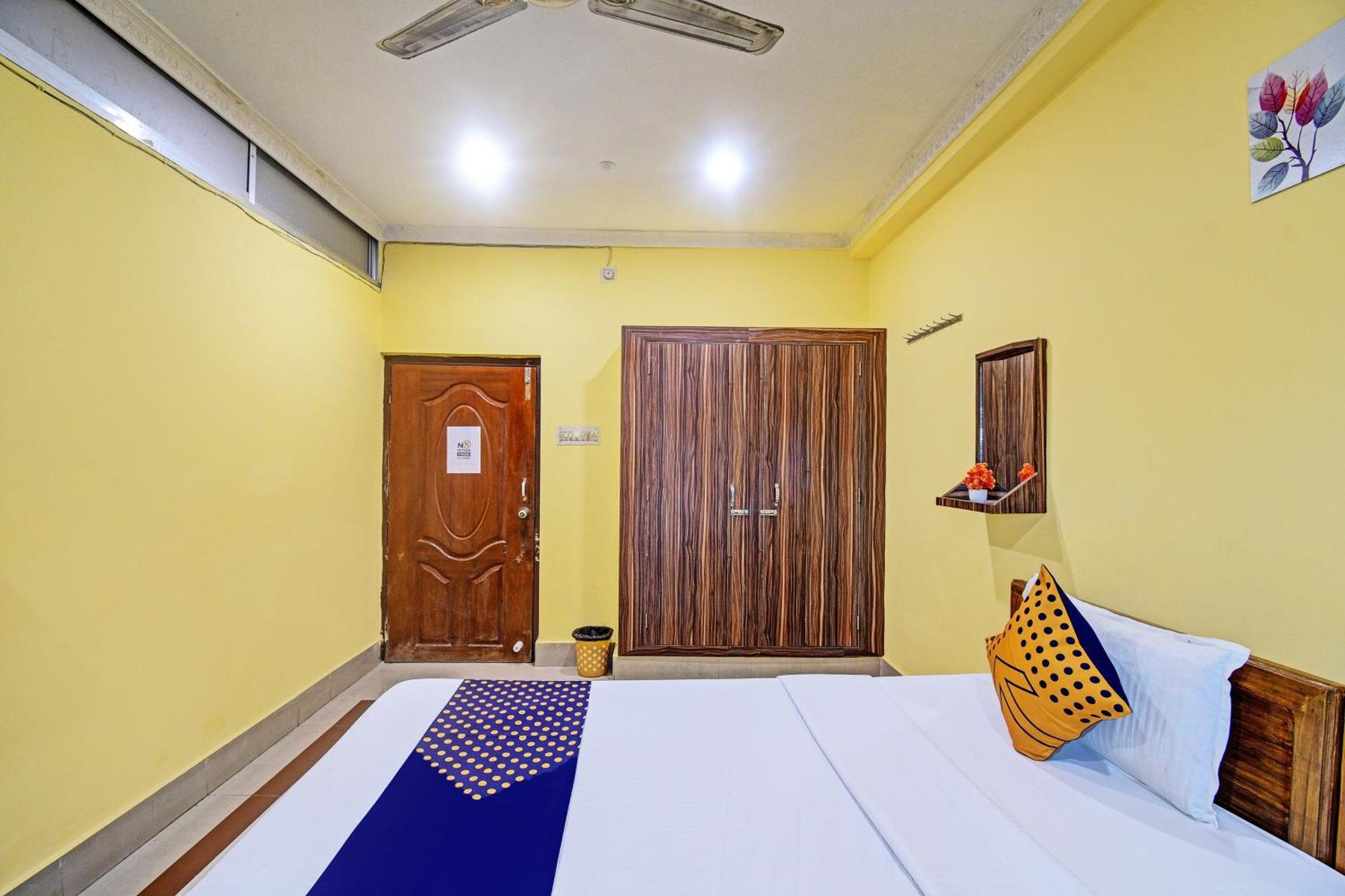 Oyo Flagship Pratikshya Guest House Baripada Exterior foto